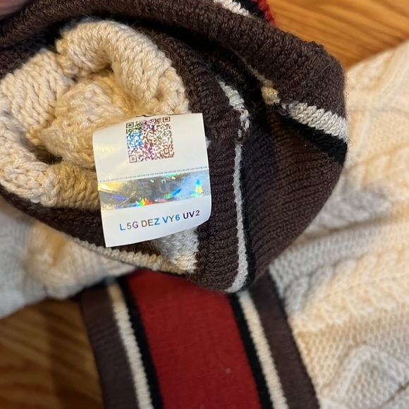 UGG Classic Sweater Letter Tall Chestnut Platform Boots sz US 8 NEW - Picture 13 of 16